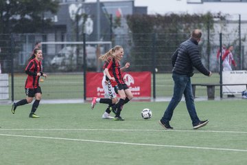 Bild 34 - B-Juniorinnen FC St.Pauli . Braedstrup IF : Ergebnis: 4:1